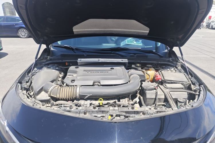 Used Chevrolet Malibu XL 2019 Redline 550T Automatic Smart Edition Engine Bay