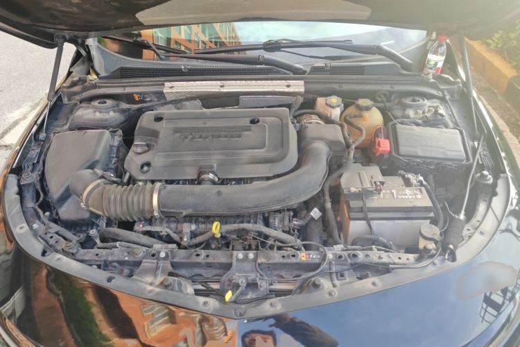 Used Chevrolet Malibu XL 2019 Redline 550T Automatic RuiLian Edition Engine Bay
