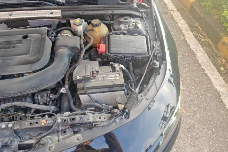 Used Chevrolet Malibu XL 2019 Redline 550T Automatic RuiLian Edition Engine Bay Left