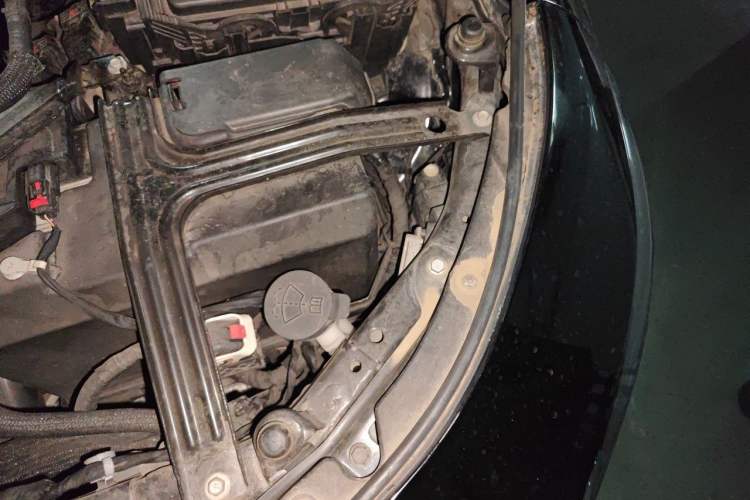 Used Chevrolet Malibu XL 2019 Redline 550T Automatic Smart Edition Engine Bay Left