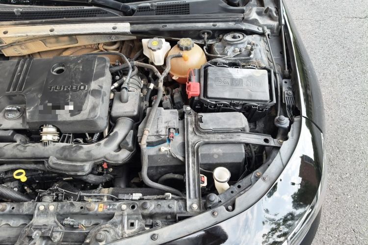 Used Chevrolet Malibu XL 2019 535T CVT Active Version Engine Bay Left