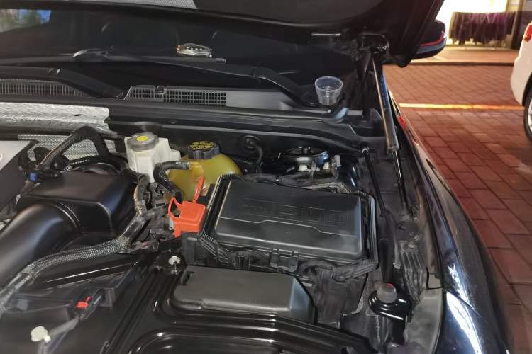 Used Chevrolet Malibu XL 2019 Redline 550T Automatic Smart Edition Engine Bay Left