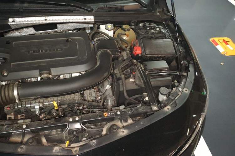 Used Chevrolet Malibu XL 2019 Redline 550T Automatic RuiLian Edition Engine Bay Left
