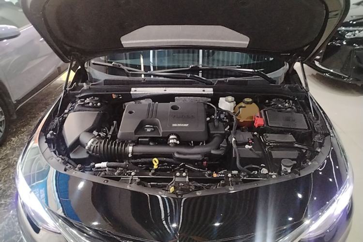 Used Chevrolet Malibu XL 2019 535T CVT RuiLian Edition Engine Bay