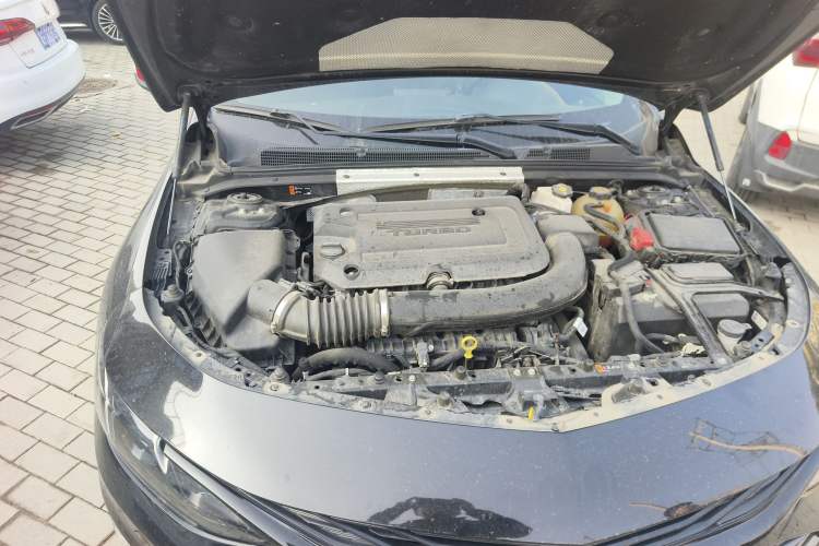 Used Chevrolet Malibu XL 2019 Redline 550T Automatic Sport Edition Engine Bay Right