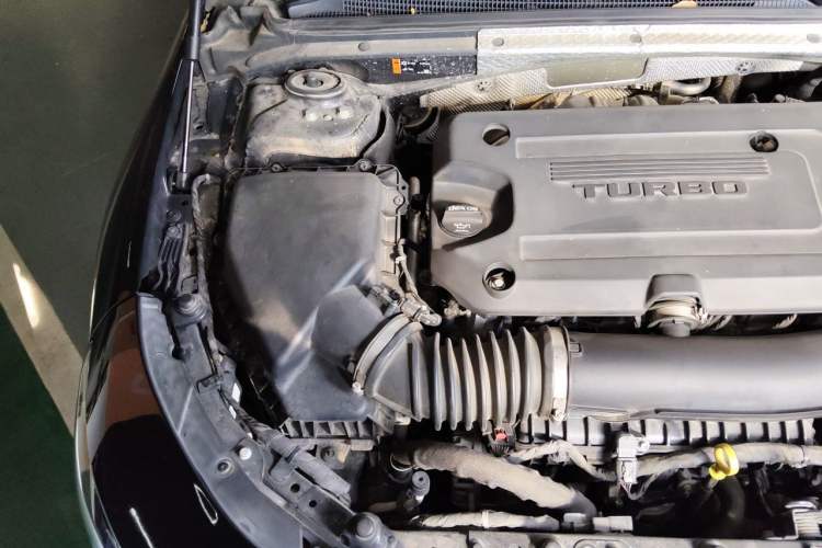 Used Chevrolet Malibu XL 2019 Redline 550T Automatic Sport Edition Engine Bay Right