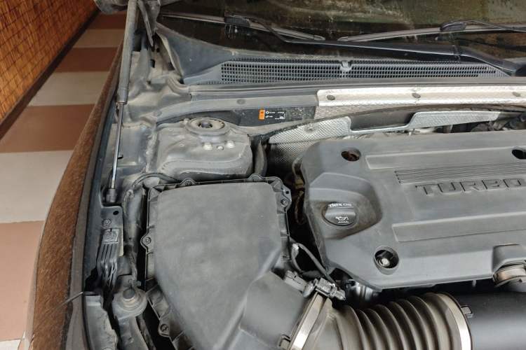 Used Chevrolet Malibu XL 2019 Redline 550T Automatic RuiLian Edition Engine Bay Right