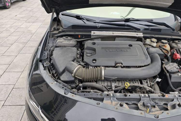 Used Chevrolet Malibu XL 2019 Redline 550T Automatic RuiLian Edition Engine Bay Right