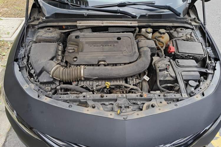 Used Chevrolet Malibu XL 2019 Redline 550T Automatic RuiLian Edition Engine Bay