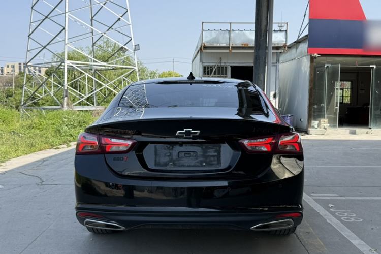 Used Chevrolet Malibu XL 2019 Redline 550T Automatic Sport Edition Exterior 3