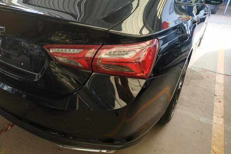 Used Chevrolet Malibu XL 2019 Redline 550T Automatic Sport Edition Exterior 3