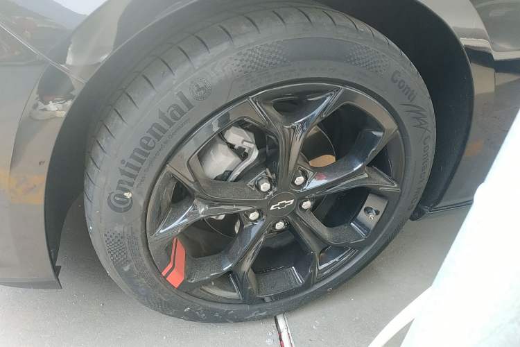 Used Chevrolet Malibu XL 2019 Redline 550T Automatic Sport Edition Exterior 4