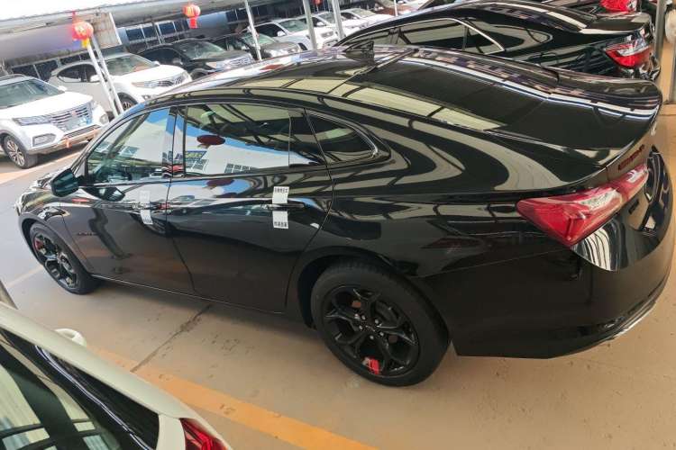Used Chevrolet Malibu XL 2019 Redline 550T Automatic Sport Edition Exterior 5