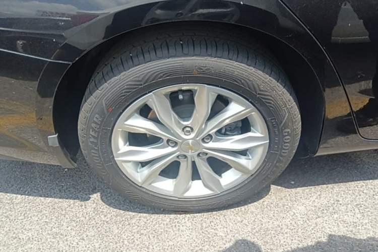 Used Chevrolet Malibu XL 2019 535T CVT Active Version Exterior 5