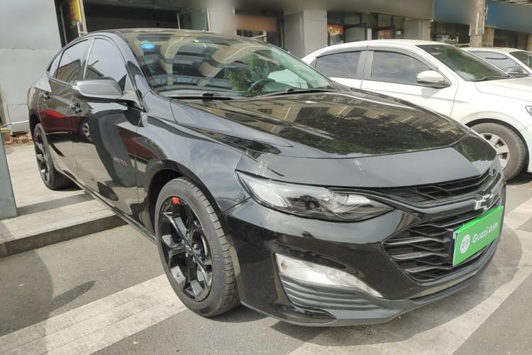 Used Chevrolet Malibu XL 2019 Redline 550T Automatic Sport Edition Front Right 45 Deg