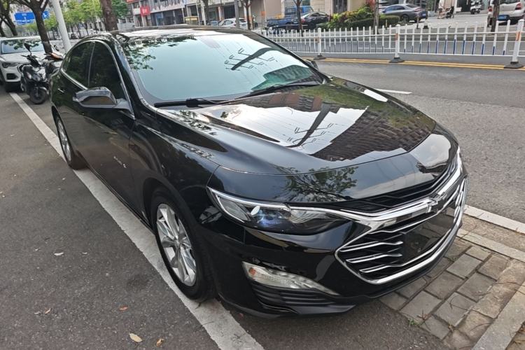 Used Chevrolet Malibu XL 2019 535T CVT Active Version Front Right 45 Deg