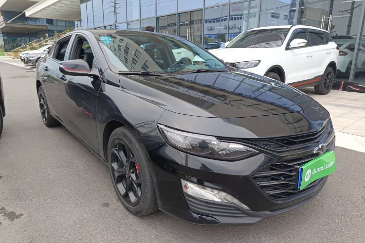 Used Chevrolet Malibu XL 2019 Redline 550T Automatic Sport Edition Front Right 45 Deg