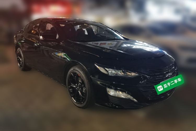 Used Chevrolet Malibu XL 2019 Redline 550T Automatic Smart Edition Front Right 45 Deg