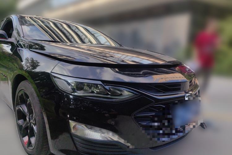 Used Chevrolet Malibu XL 2019 Redline 550T Automatic Smart Edition Front Right 45 Deg