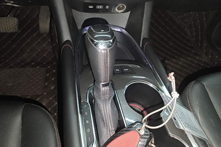 Used Chevrolet Malibu XL 2019 Redline 550T Automatic RuiLian Edition Gear Lever