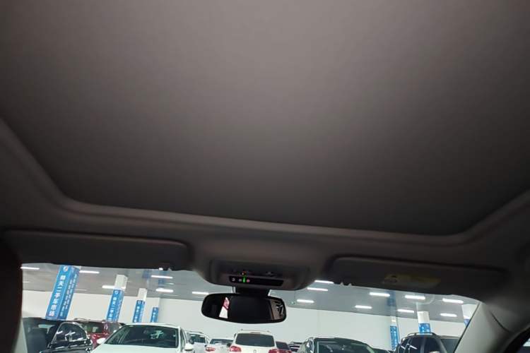 Used Chevrolet Malibu XL 2019 Redline 550T Automatic RuiLian Edition Headliner