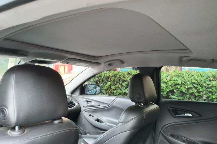 Used Chevrolet Malibu XL 2019 535T CVT Active Version Headliner