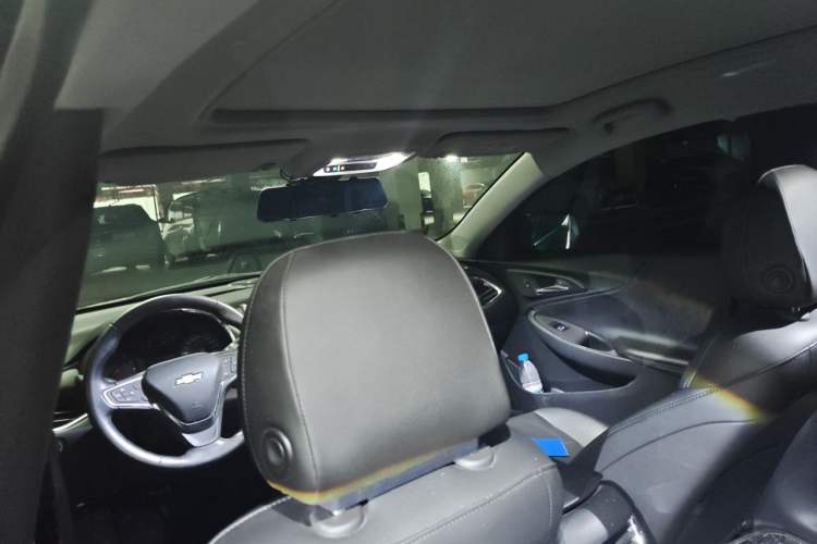 Used Chevrolet Malibu XL 2019 535T CVT Active Version Headliner