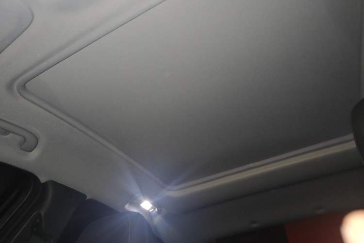 Used Chevrolet Malibu XL 2019 Redline 550T Automatic RuiLian Edition Headliner