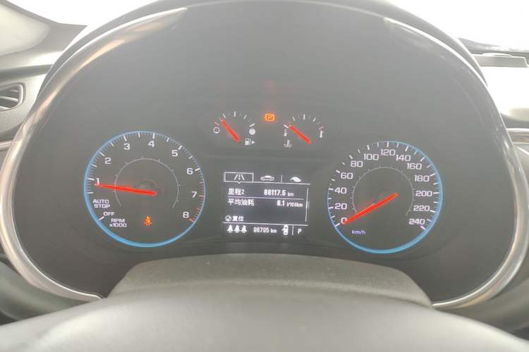 Used Chevrolet Malibu XL 2019 Redline 550T Automatic Sport Edition Instrument Cluster
