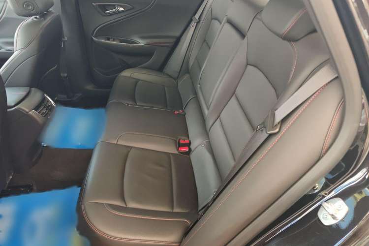 Used Chevrolet Malibu XL 2019 Redline 550T Automatic Sport Edition Interior 1