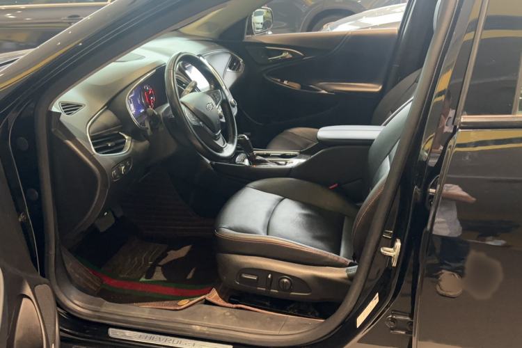 Used Chevrolet Malibu XL 2019 Redline 550T Automatic Smart Edition Interior 1
