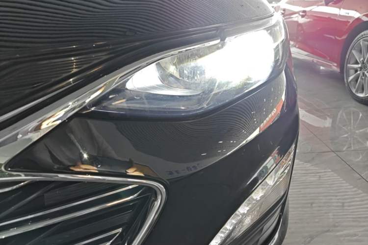 Used Chevrolet Malibu XL 2019 535T CVT Active Version Left Front Headlight