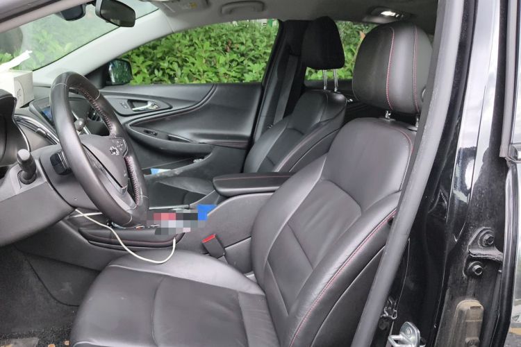 Used Chevrolet Malibu XL 2019 Redline 550T Automatic Sport Edition Left Front Seat