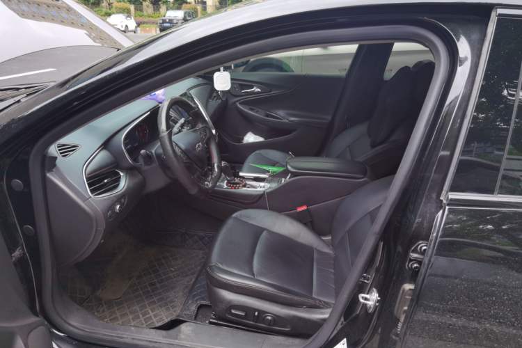 Used Chevrolet Malibu XL 2019 Redline 550T Automatic RuiLian Edition Left Front Seat