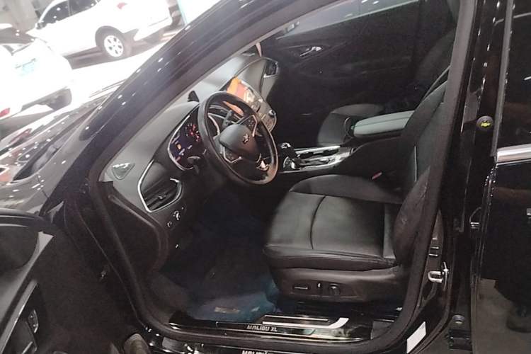 Used Chevrolet Malibu XL 2019 535T CVT RuiLian Edition Left Front Seat