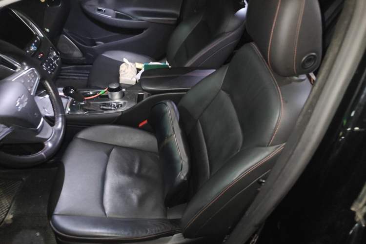 Used Chevrolet Malibu XL 2019 Redline 550T Automatic RuiLian Edition Left Front Seat