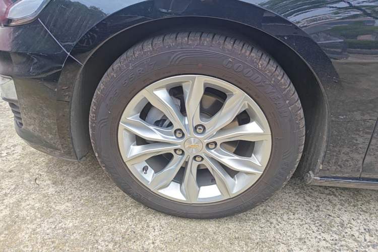 Used Chevrolet Malibu XL 2019 535T CVT Active Version Left Front Wheel Hub