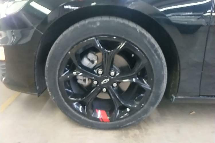 Used Chevrolet Malibu XL 2019 Redline 550T Automatic RuiLian Edition Left Front Wheel Hub