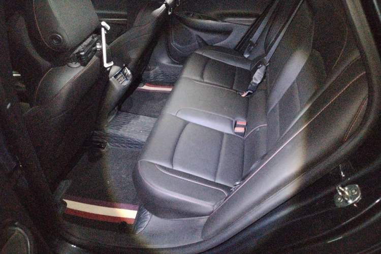 Used Chevrolet Malibu XL 2019 Redline 550T Automatic Sport Edition Left Rear Seat