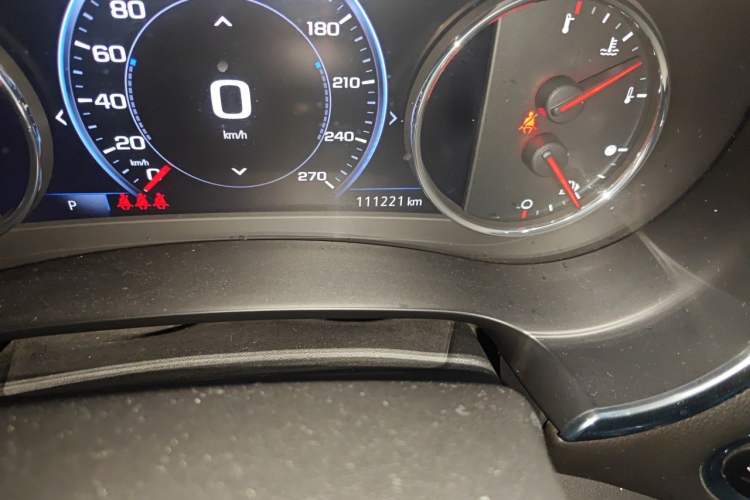 Used Chevrolet Malibu XL 2019 Redline 550T Automatic RuiLian Edition Odometer Close Up