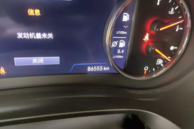 Used Chevrolet Malibu XL 2019 Redline 550T Automatic RuiLian Edition Odometer Close Up