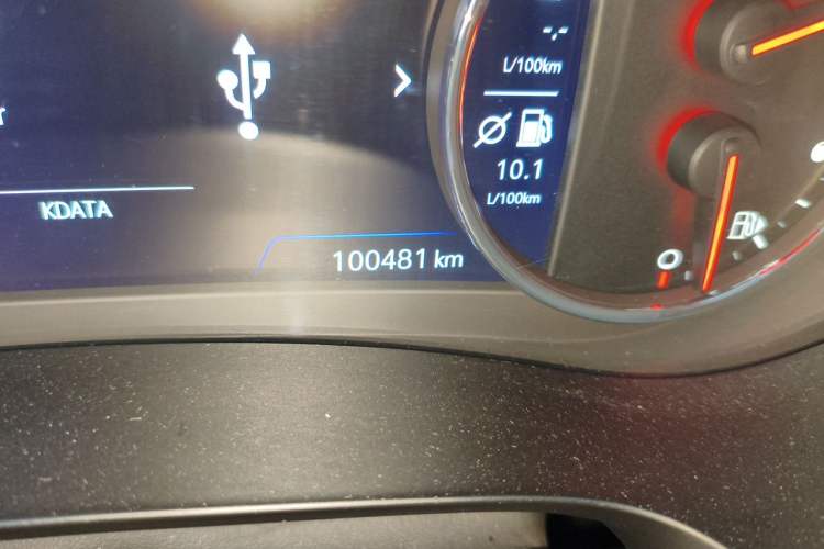 Used Chevrolet Malibu XL 2019 Redline 550T Automatic RuiLian Edition Odometer Close Up