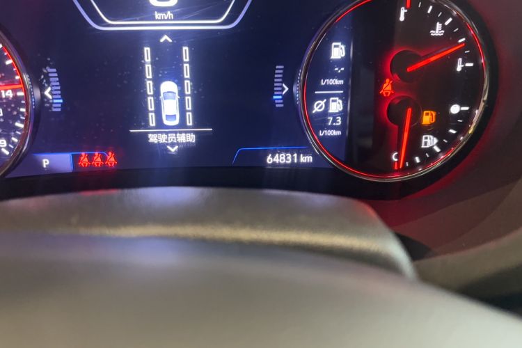 Used Chevrolet Malibu XL 2019 Redline 550T Automatic Smart Edition Odometer Close Up