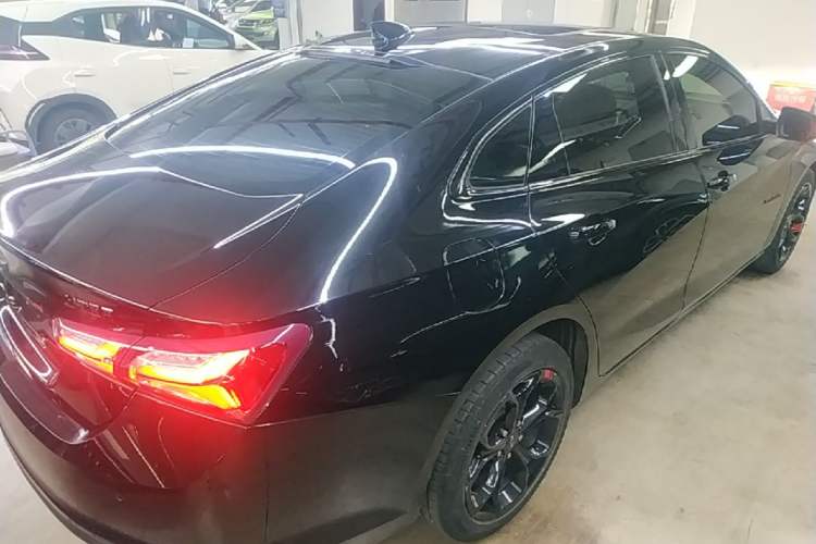 Used Chevrolet Malibu XL 2019 Redline 550T Automatic RuiLian Edition Rear Right 45 Deg