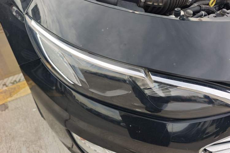 Used Chevrolet Malibu XL 2019 535T CVT Active Version Right Front Headlight