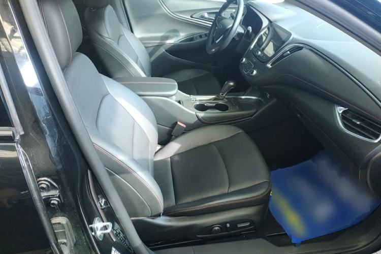 Used Chevrolet Malibu XL 2019 Redline 550T Automatic Sport Edition Right Front Seat