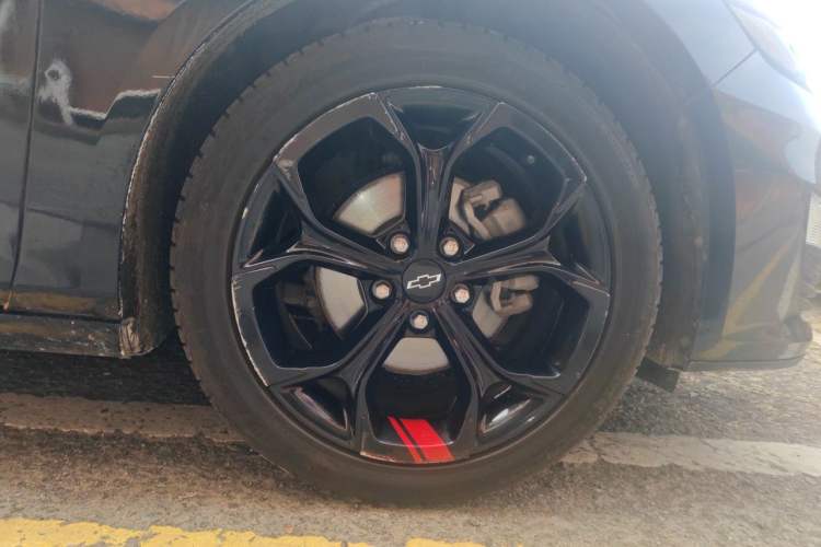 Used Chevrolet Malibu XL 2019 Redline 550T Automatic RuiLian Edition Right Front Wheel Hub