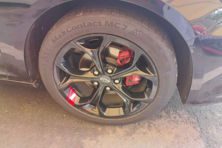 Used Chevrolet Malibu XL 2019 Redline 550T Automatic RuiLian Edition Right Front Wheel Hub