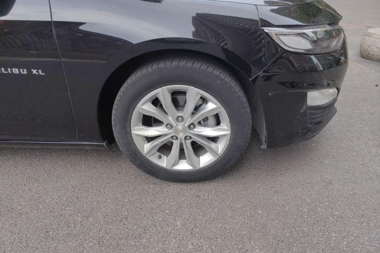 Used Chevrolet Malibu XL 2019 535T CVT Active Version Right Front Wheel Hub
