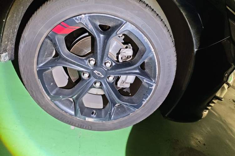 Used Chevrolet Malibu XL 2019 Redline 550T Automatic RuiLian Edition Right Front Wheel Hub